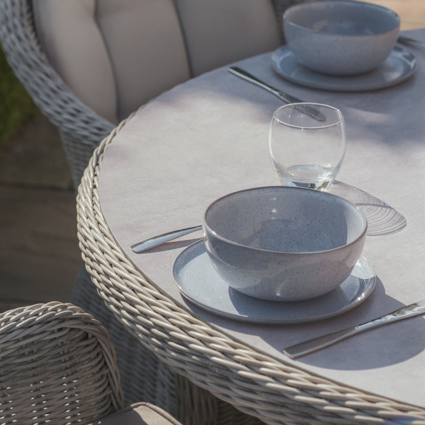 Heritage 4 Seat Round Rattan Dining Set