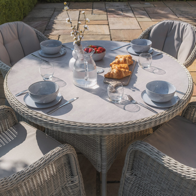 Heritage 4 Seat Round Rattan Dining Set